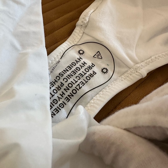 NWT, Save the Queen, white 2 piece bathing suit - Picture 5 of 7